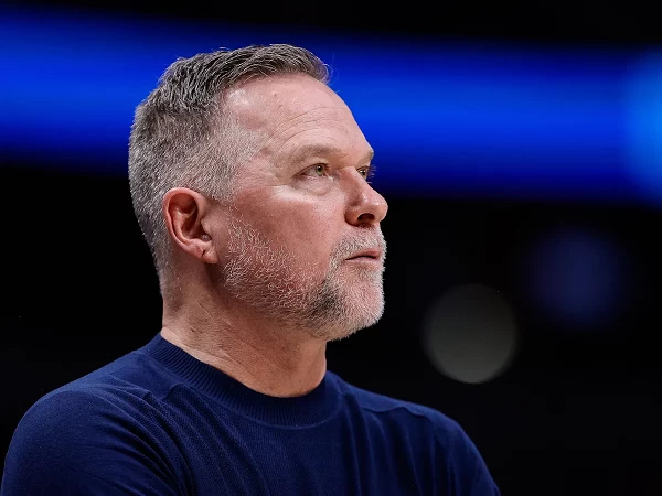 Pelatih kepala Denver Nuggets yaitu Mike Malone merasa kesal dengan performa anak asuhnya saat kalah dari Portland Trail Blazers. Ia mengatakan bahwa para pemainnya bermalas-malasan dan tidak menunjukkan semangat juang yang tinggi