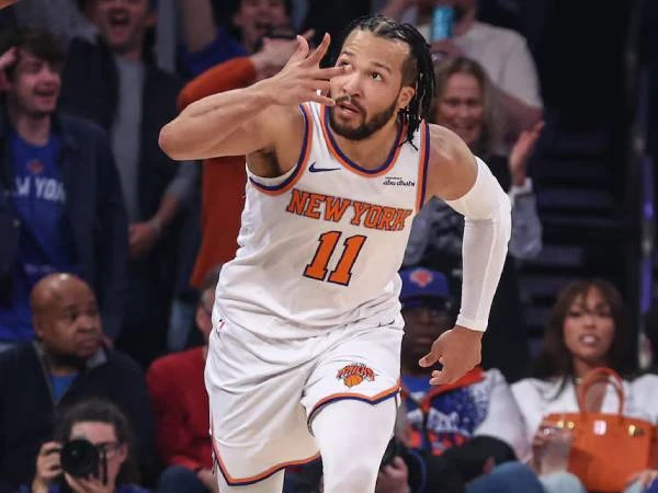 New York Knicks Bangkit Di Kuarter Keempat Untuk Kalahkan Pistons Di Game 1