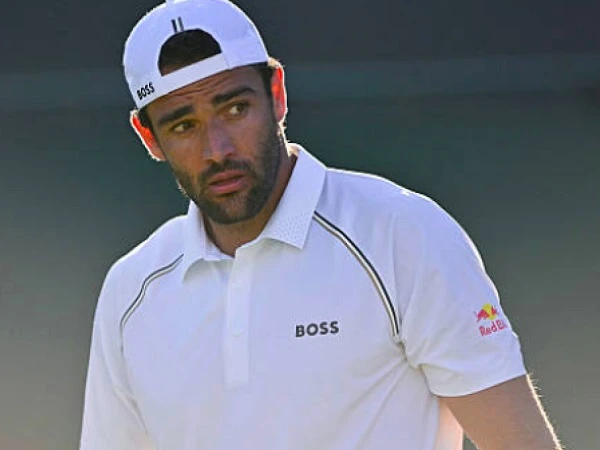 Juara Bertahan, Matteo Berrettini Mundur Dari Kitzbuhel