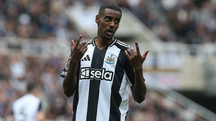 Newcastle Kini Cuma Bisa Berharap Isak Bertahan